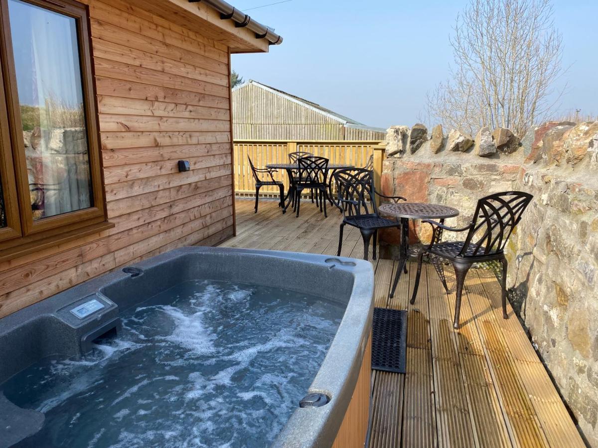 Partridge Lodge With Hot Tub Forgandenny Екстериор снимка