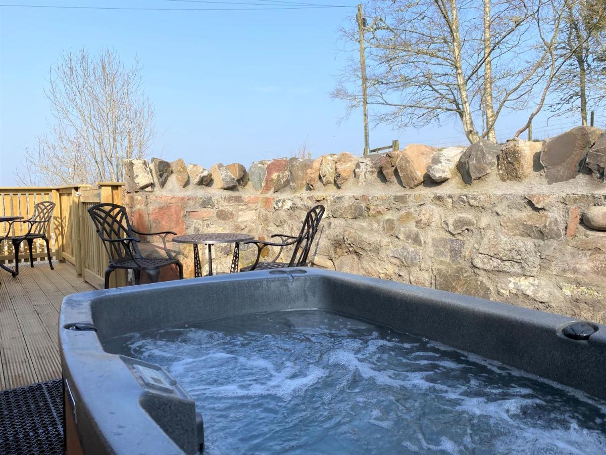 Partridge Lodge With Hot Tub Forgandenny Екстериор снимка