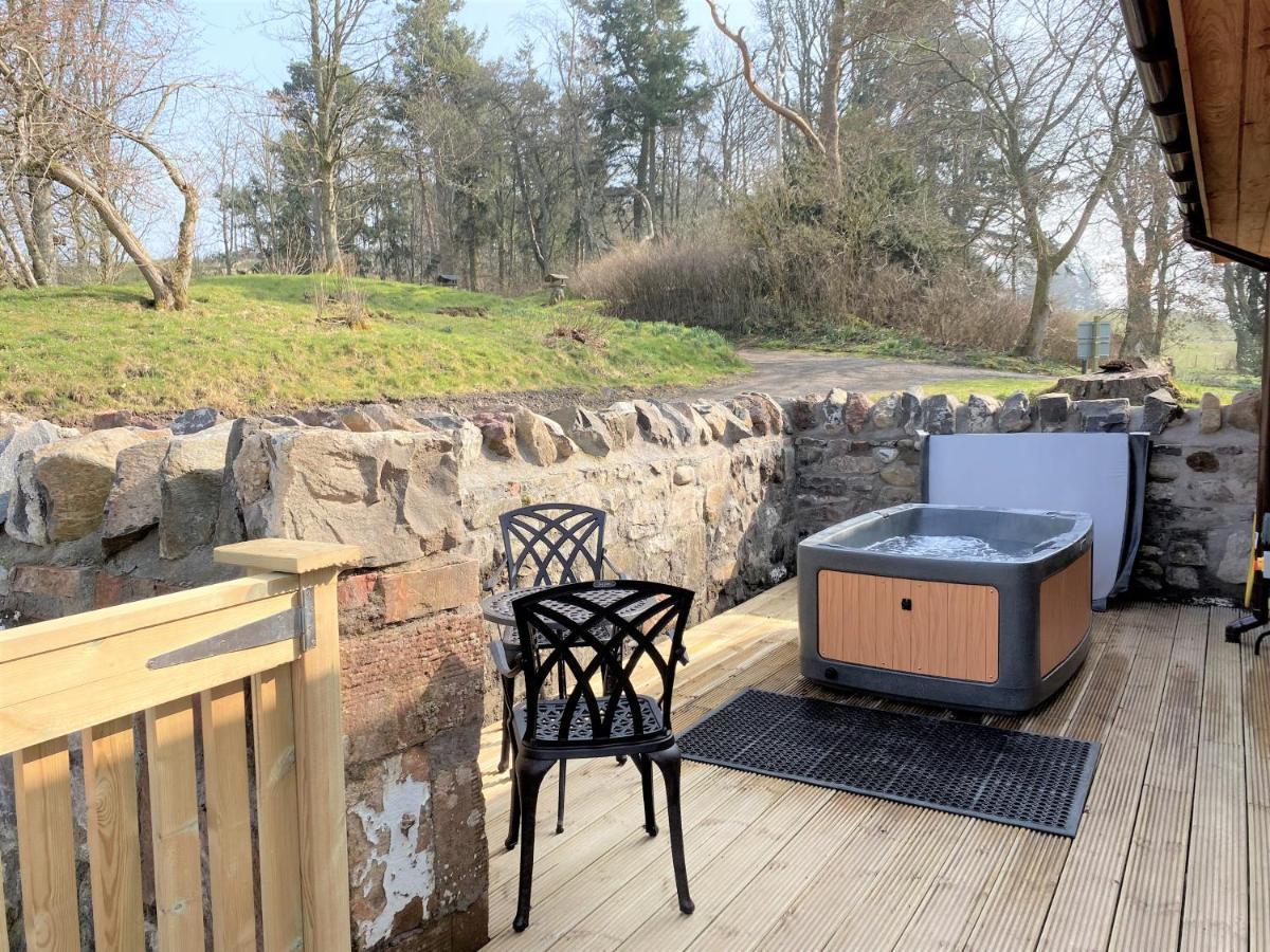 Partridge Lodge With Hot Tub Forgandenny Екстериор снимка
